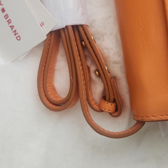 Lucky Brand Leather Crossbody - Picture 7 of 8